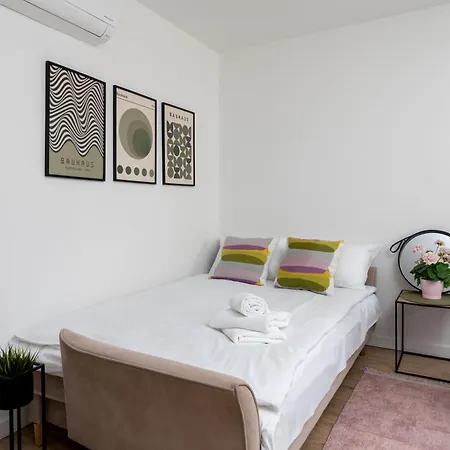 Old Town Comfy Studio Apartment Krakow
